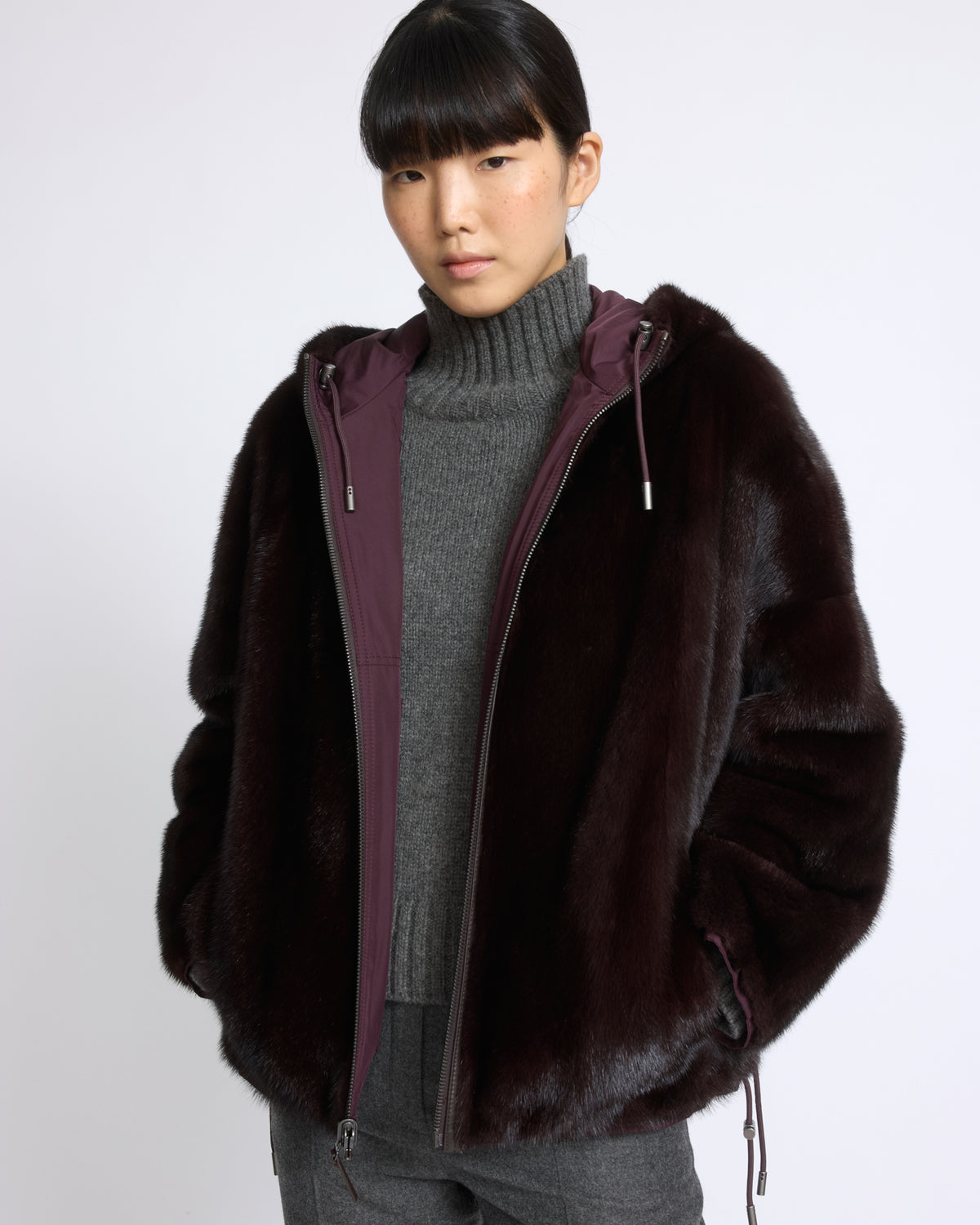 Short reversible water-repellent technical fabric jacket with mink fur - Yves Salomon - New Fall/Winter Collection