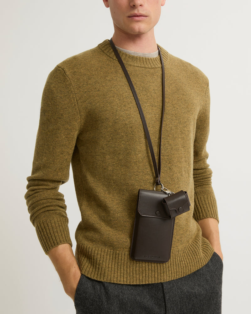 Phone pouch