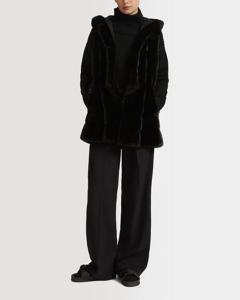 Hooded gilet in long-haired mink fur