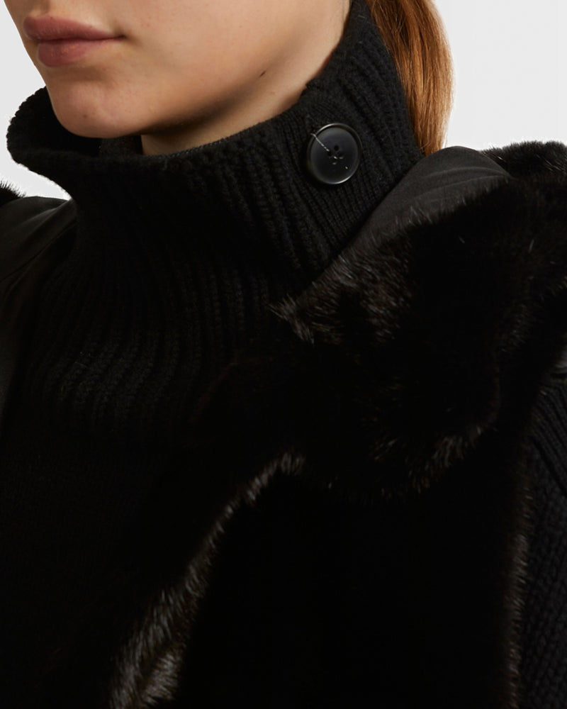 Hooded gilet in long-haired mink fur