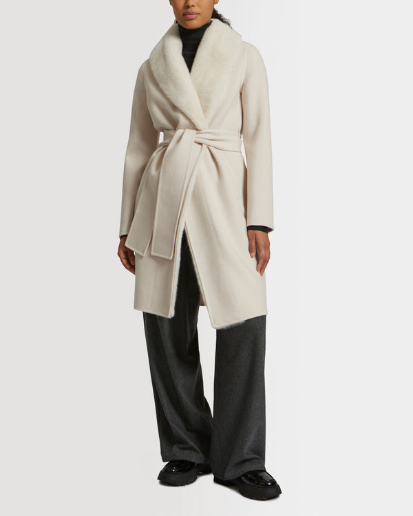 Cashmere wool coat with mink fur collar and facing