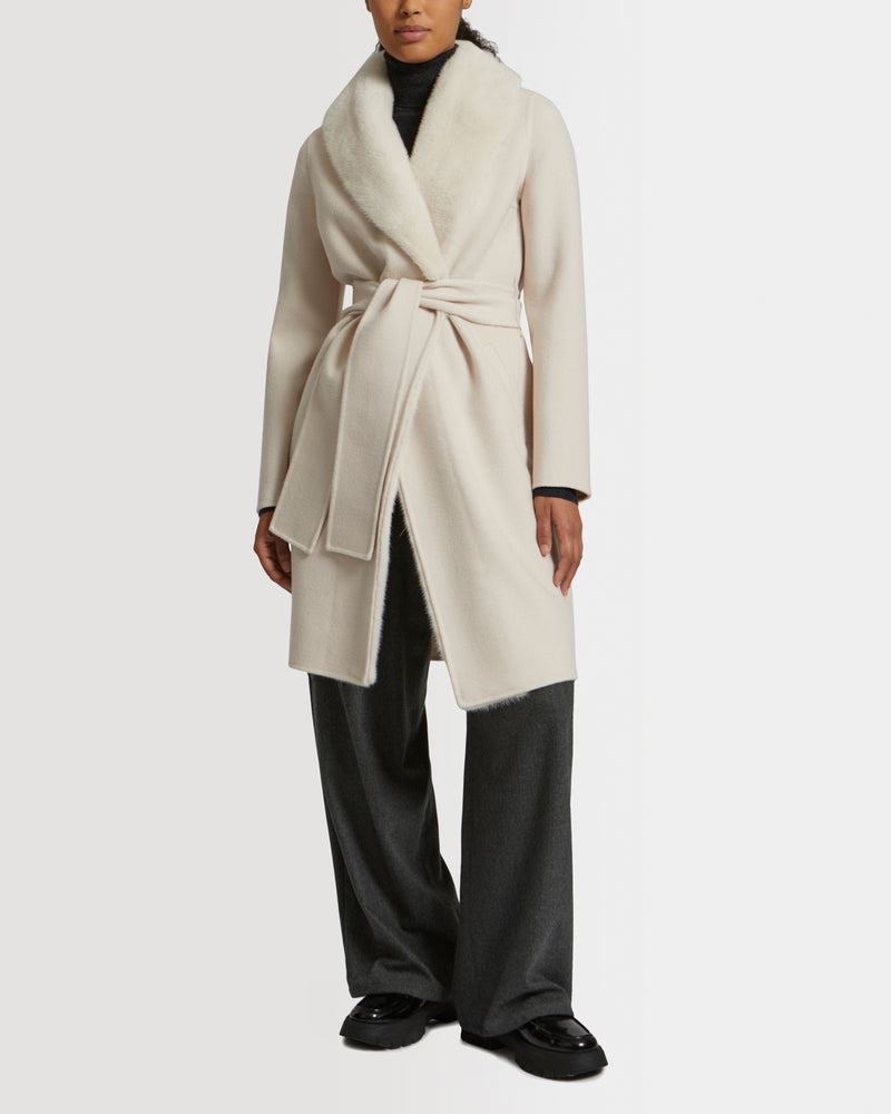 Cashmere wool coat with mink fur collar and facing