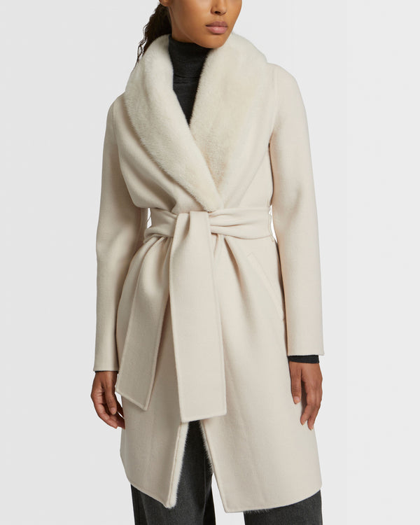 Cashmere wool coat with mink fur collar and facing
