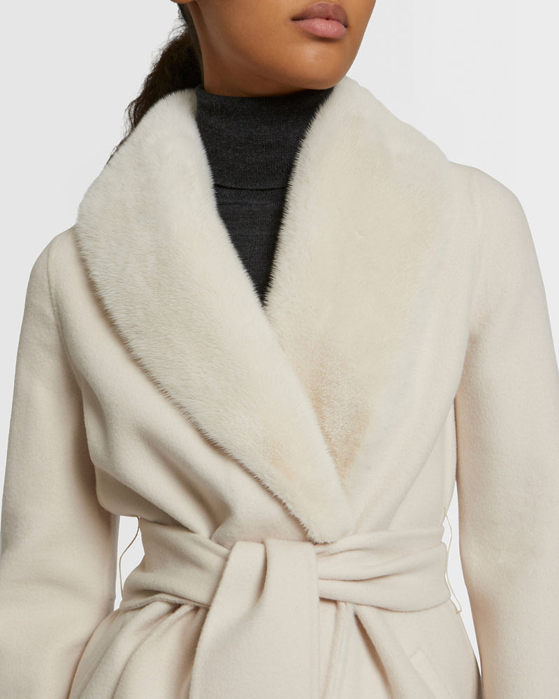 Cashmere wool coat with mink fur collar and facing
