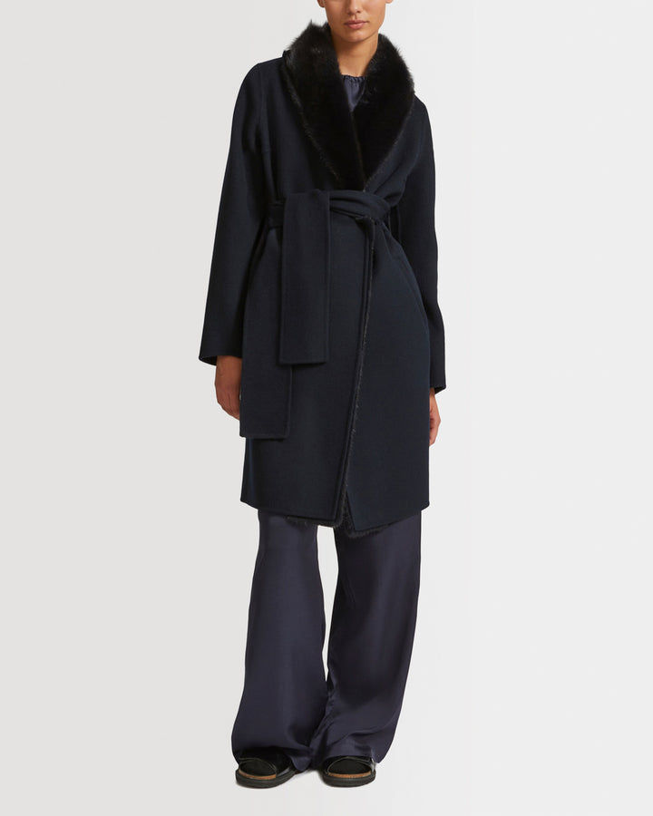 Cashmere wool coat with mink fur collar and facing