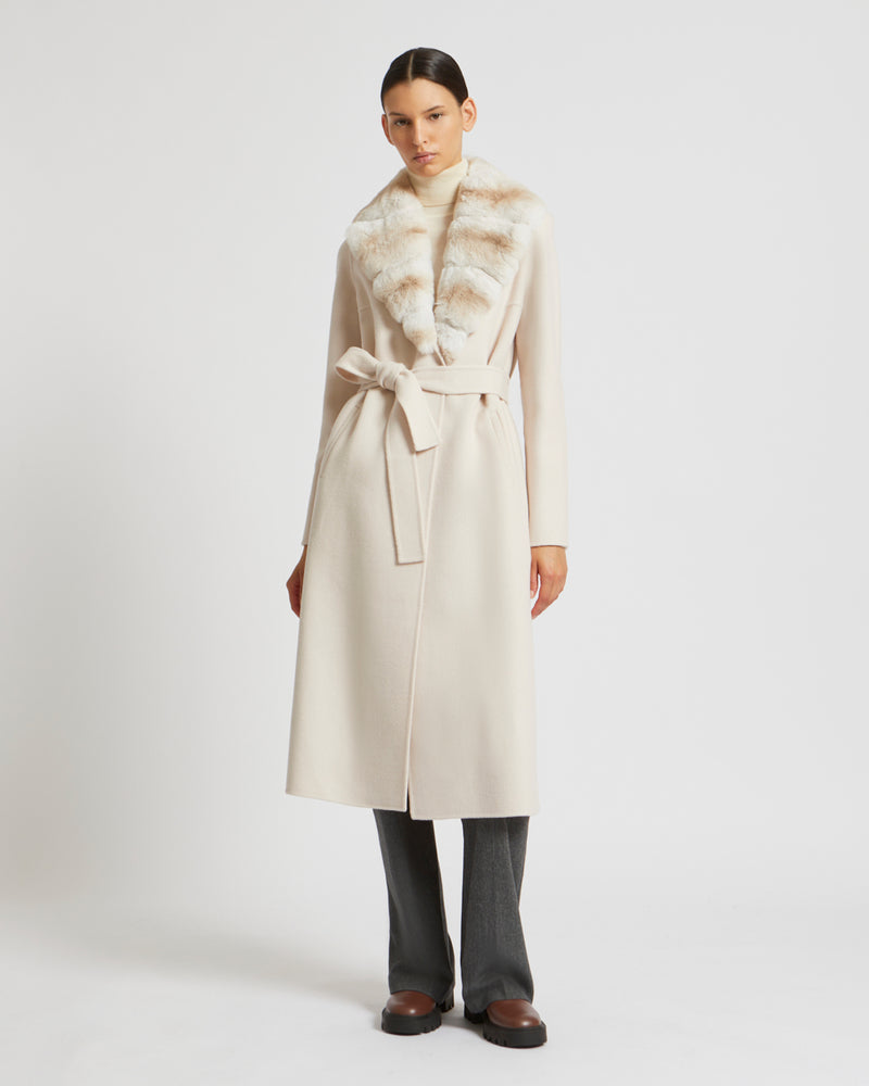 Long cashmere wool coat with chinchilla fur collar