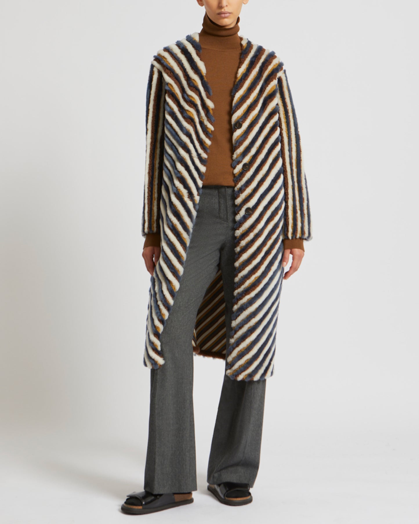 Long belted coat in merino lambskin and merinillo wool -Yves Salomon