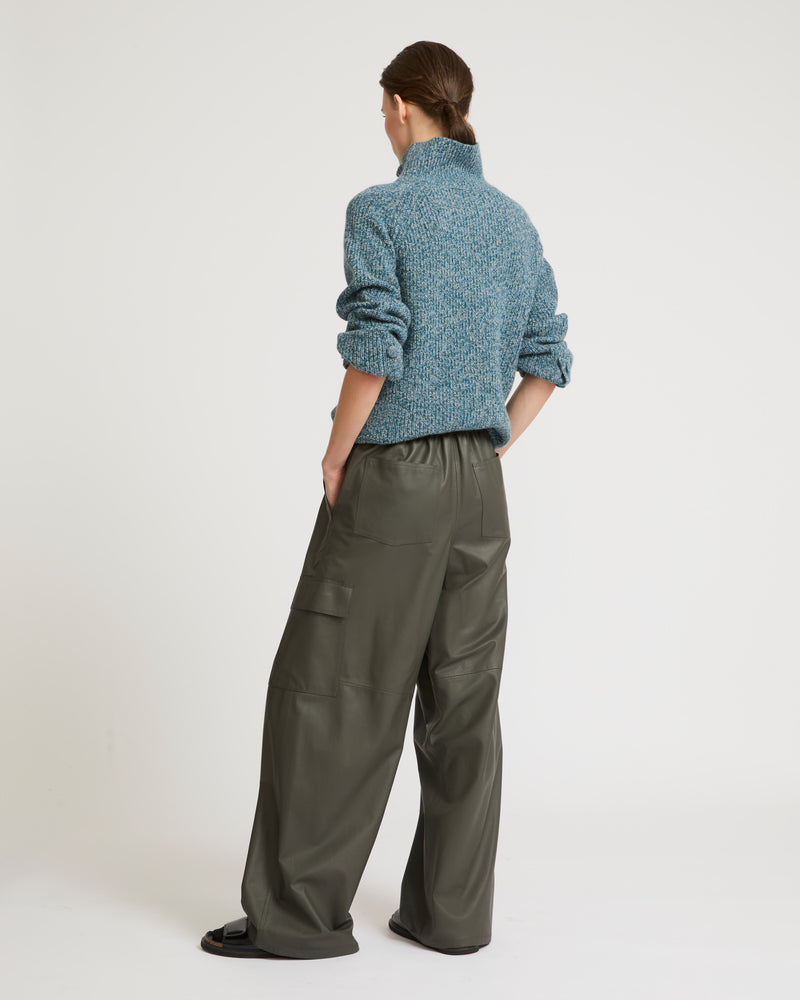 Cargo trousers in lamb leather