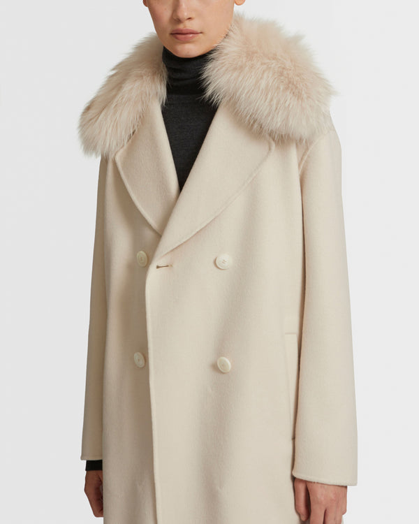 Cashmere wool peacot with fox fur collar