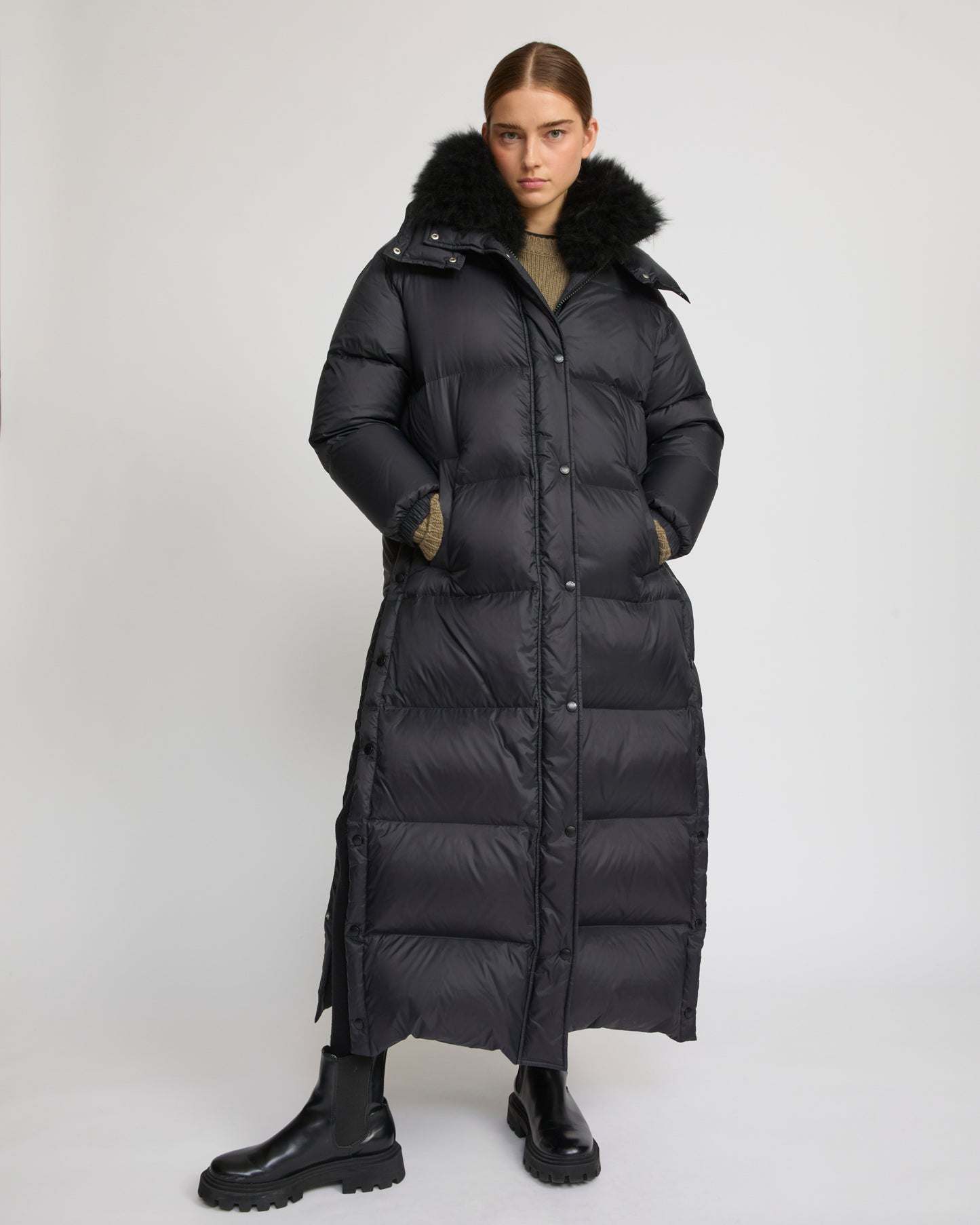 Extra-long down jacket with hood -Yves Salomon