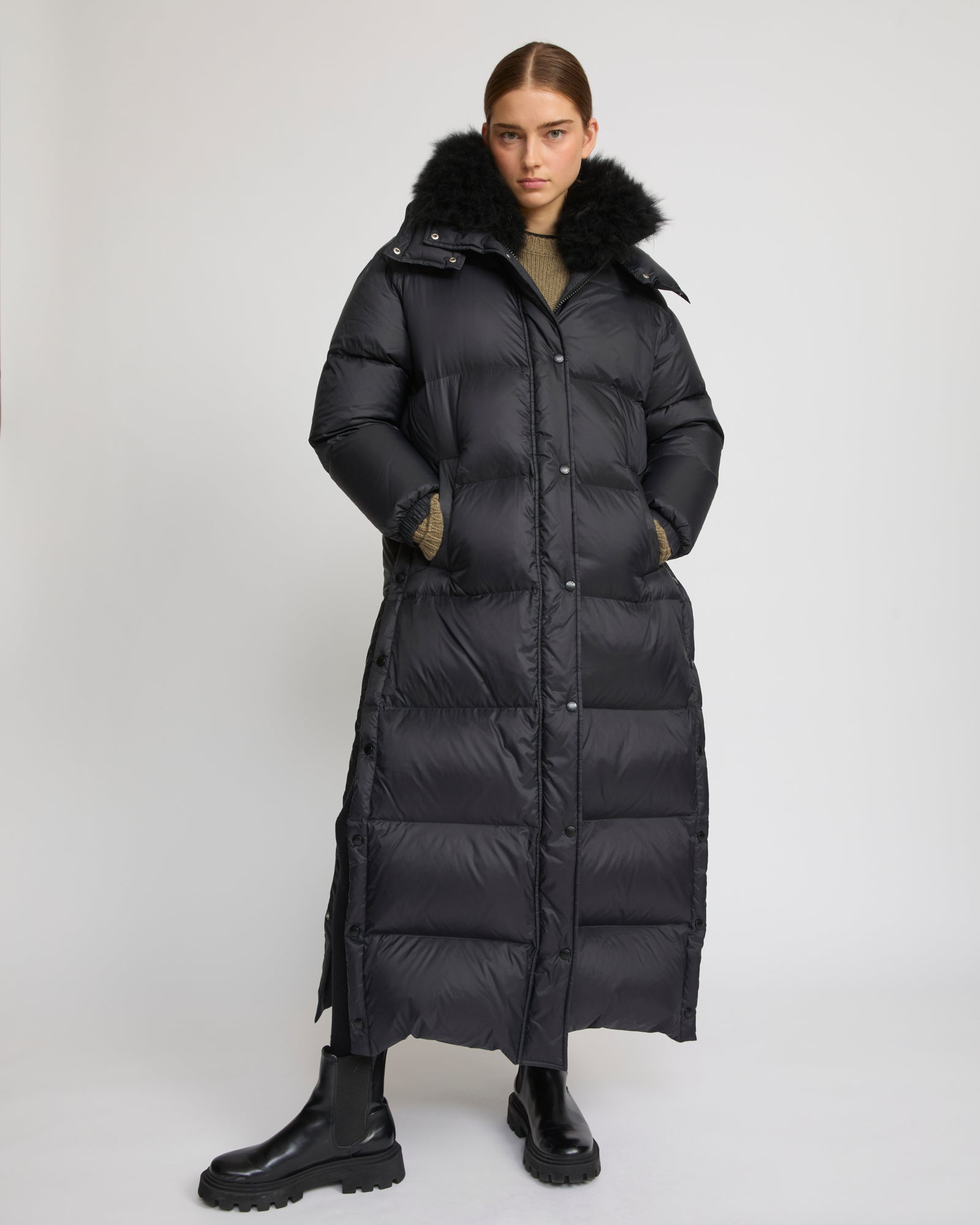 Extra-long down jacket with hood -Yves Salomon