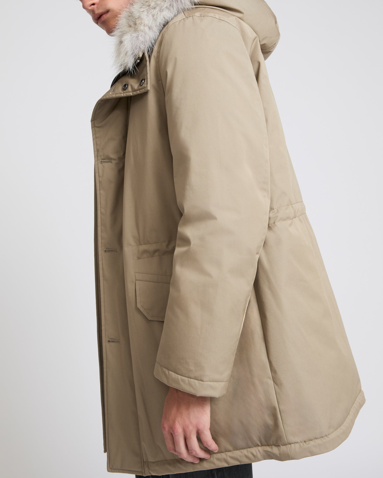 BRIEFING HYBRID DOWN PARKA BEIGE M 美品 Cotton-blend iconic parka with coyote fur trim - beige - Yves
