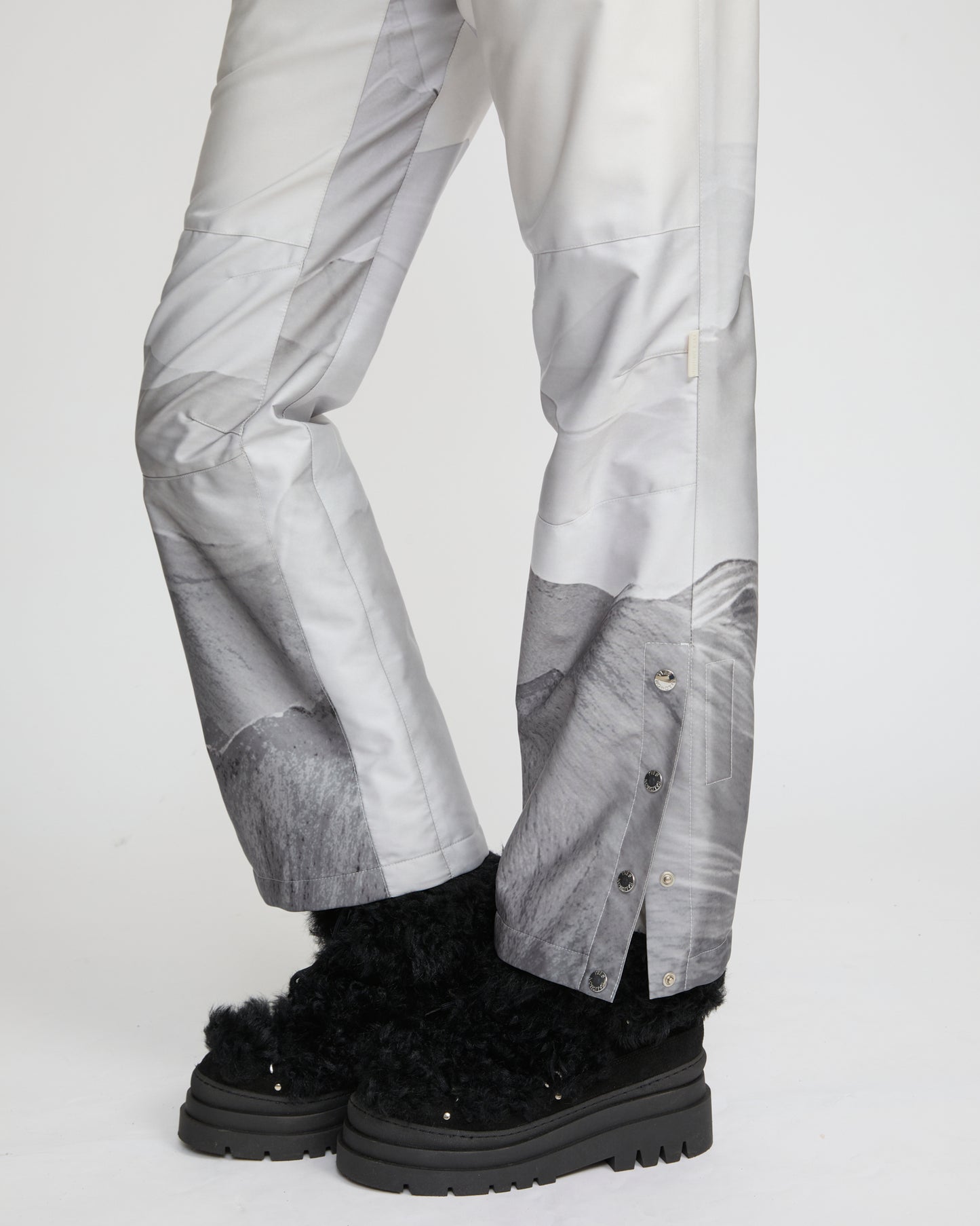 Wide leg ski trousers -Yves Salomon