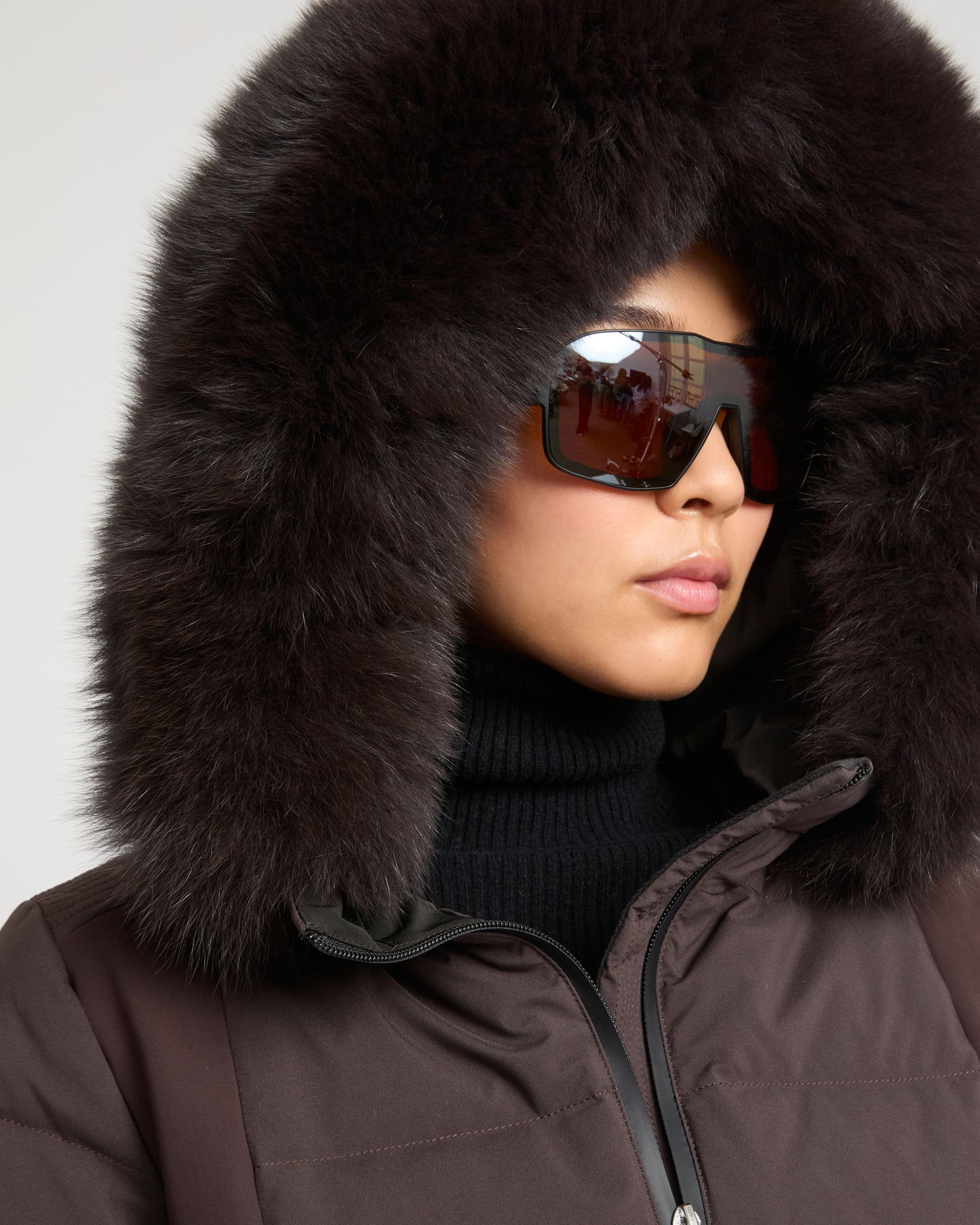 Mixed fabric belted ski jacket with fox fur trim -Yves Salomon