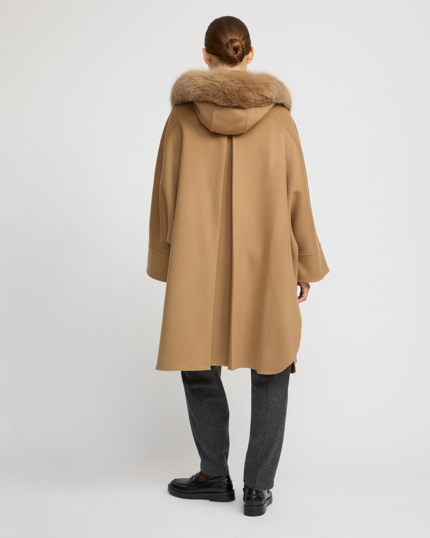 Cashmere blend hooded cape with fox trim