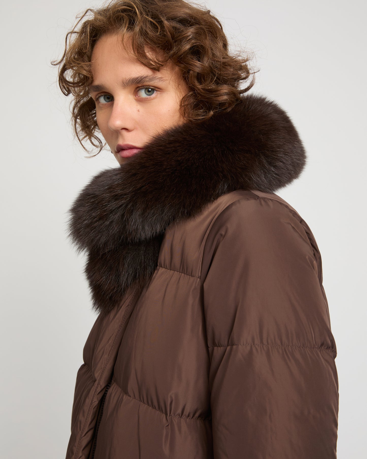 Long belted down jacket in technical fabric with detachable fox fur collar -Yves Salomon