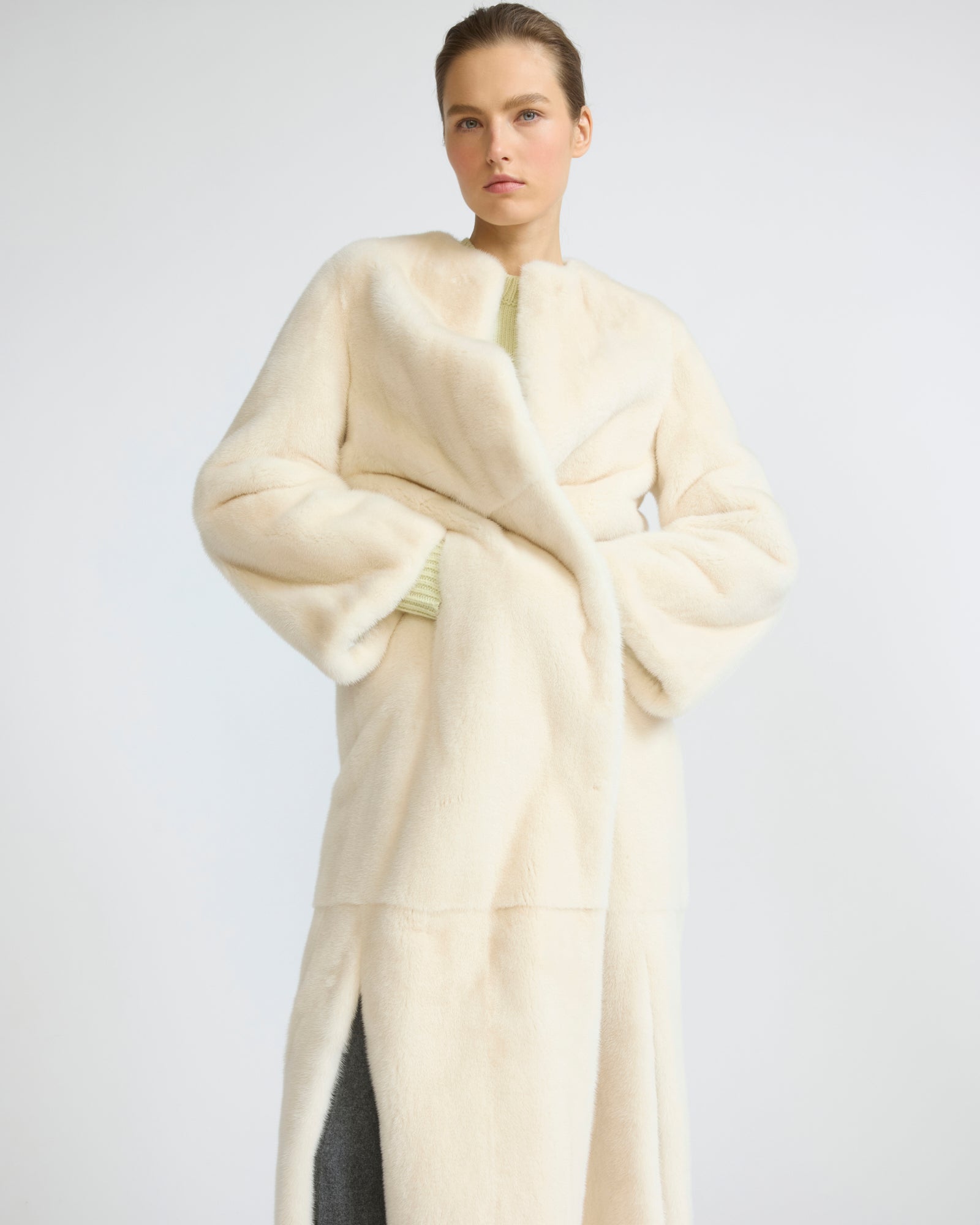 Maxi belted coat in long-haired mink fur - Yves Salomon - New Fall/Winter Collection