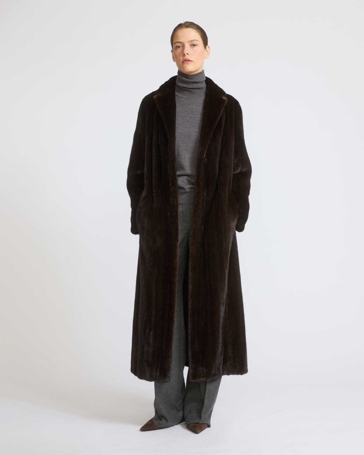 Long coat in long-haired mink fur - Yves Salomon - New Fall/Winter Collection