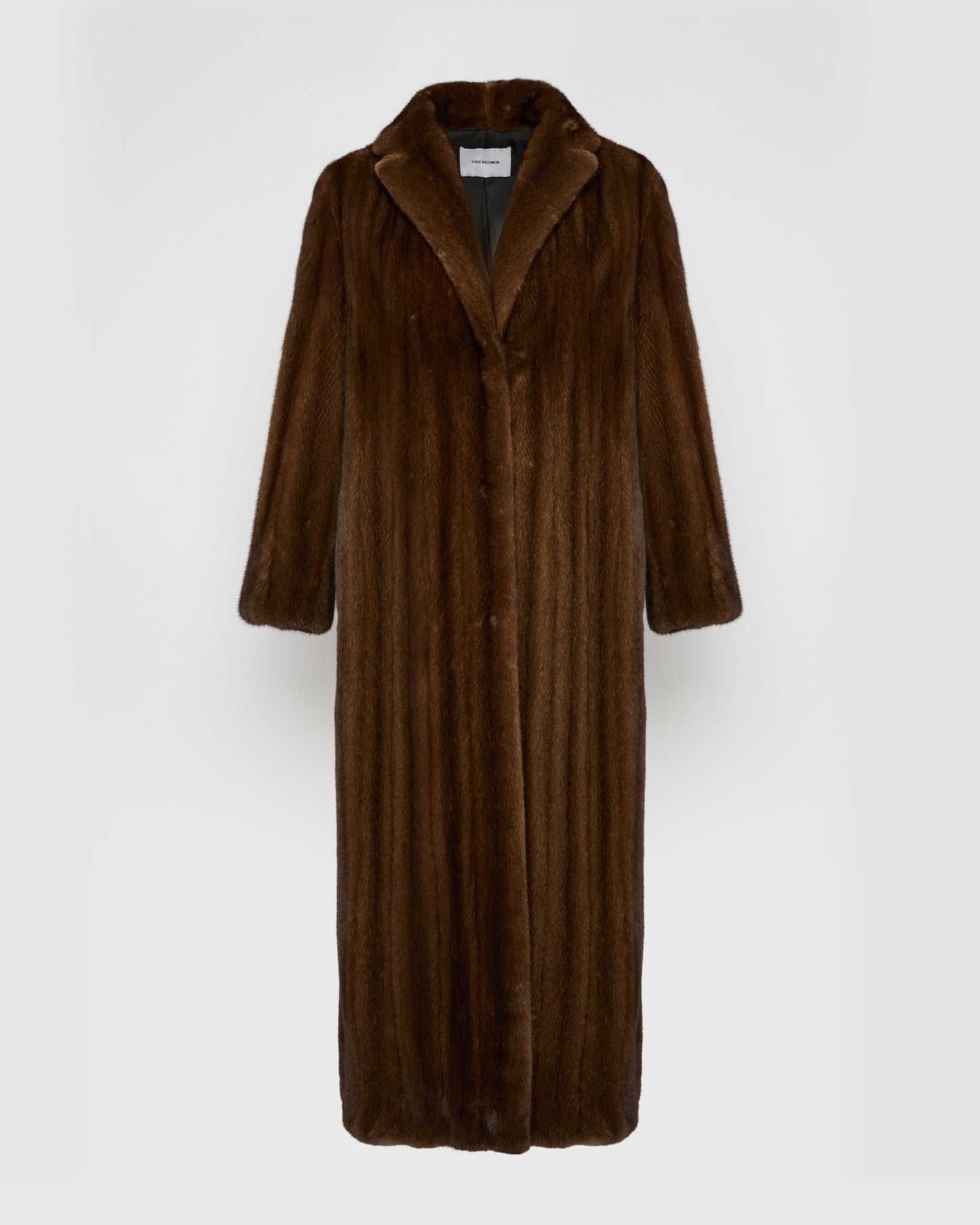 Long coat in long-haired mink fur