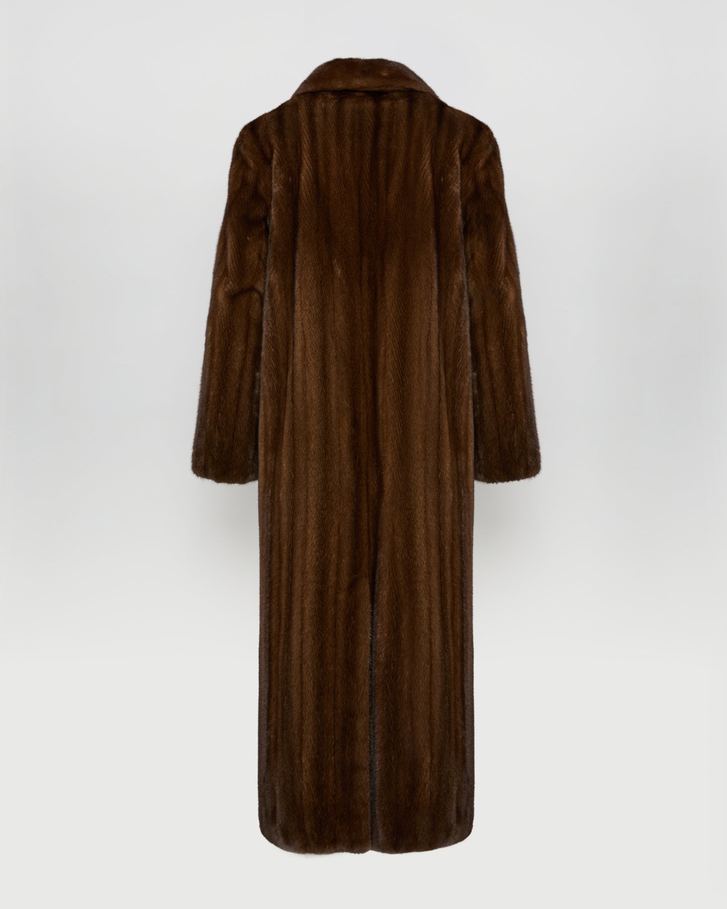 Long coat in long-haired mink fur