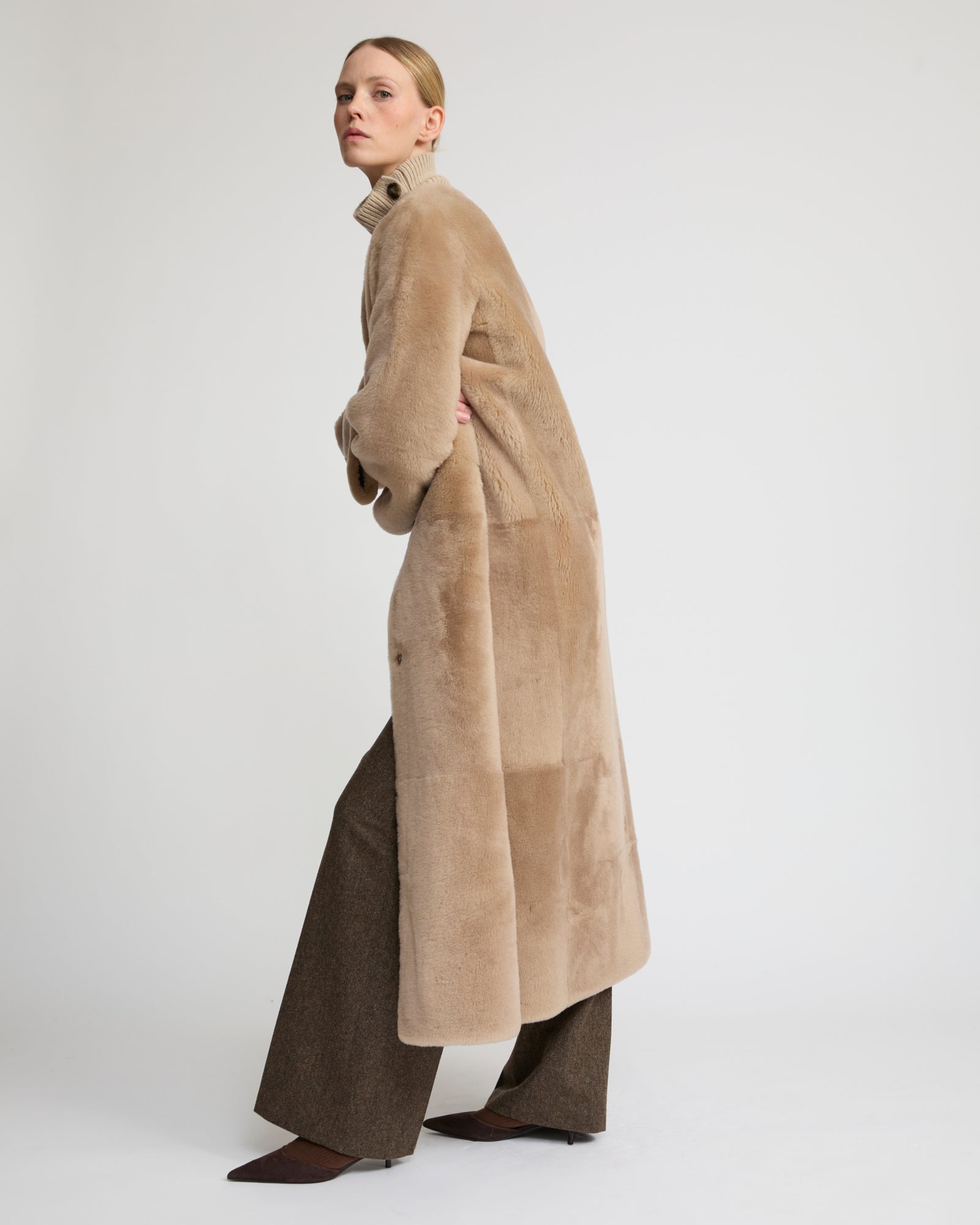 Extra long draped lambskin shearling coat -Yves Salomon