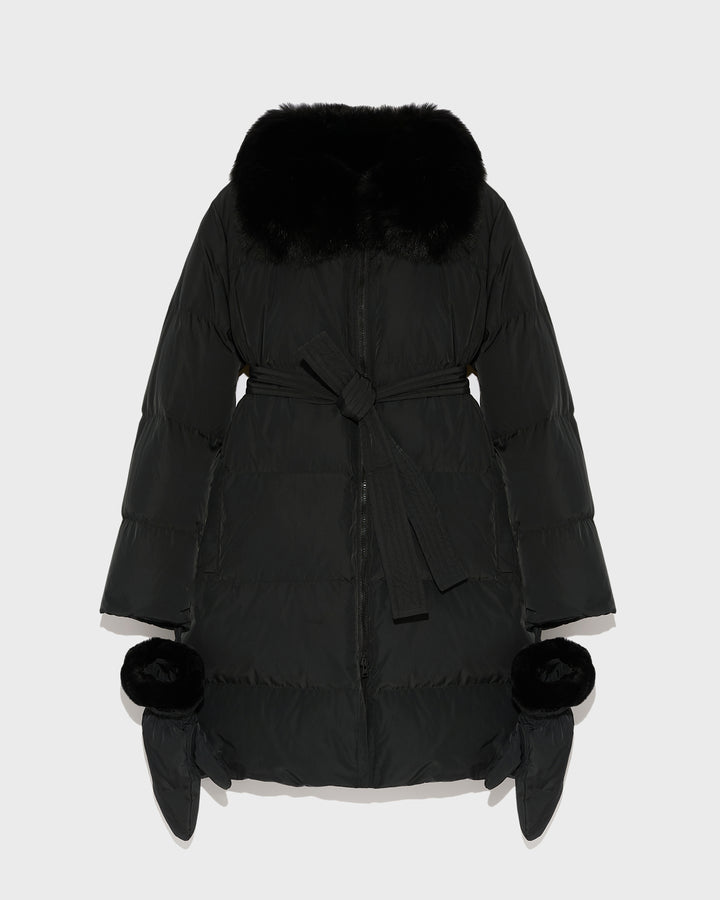 Black Friday - Yves Salomon - Long belted down jacket in technical fabric with fur collar - black - front view