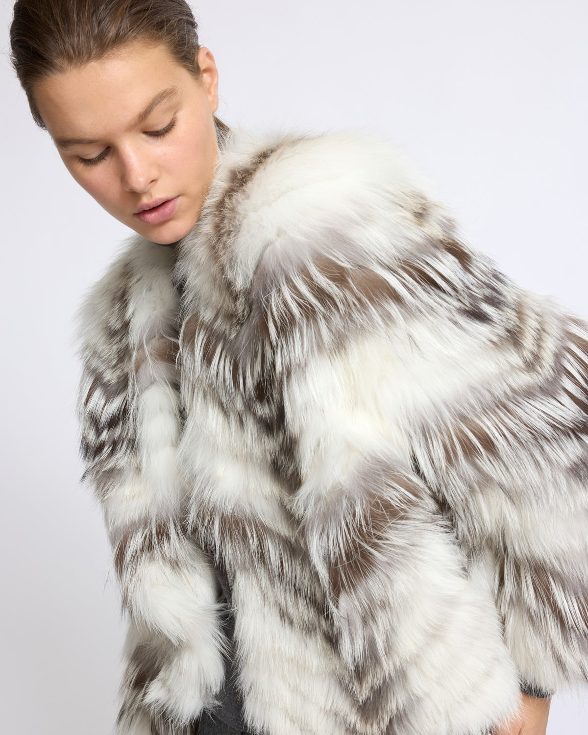 Belted cardigan in merino knit and fox fur - Yves Salomon - New Fall/Winter Collection