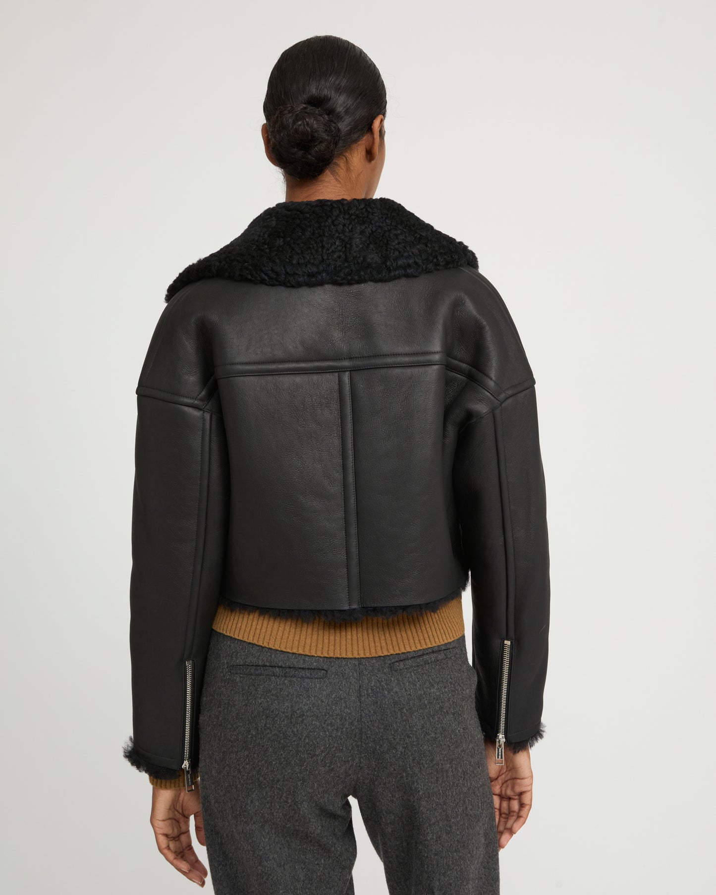 Cropped biker jacket in Icelandic Merino shearling with vintage finish