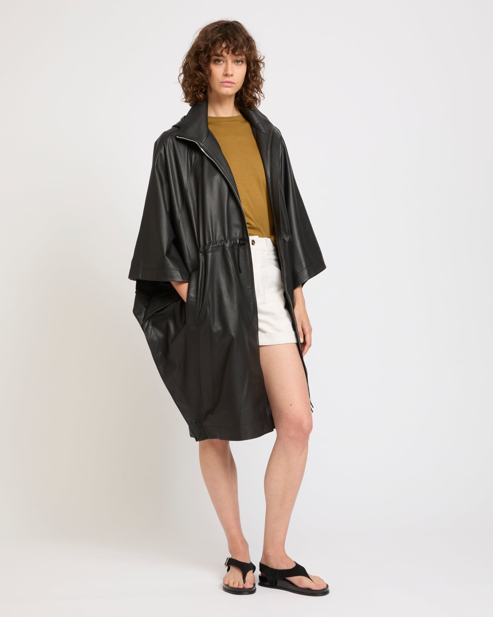 Waterproof lamb leather hooded cape -Yves Salomon - New spring summer collection
