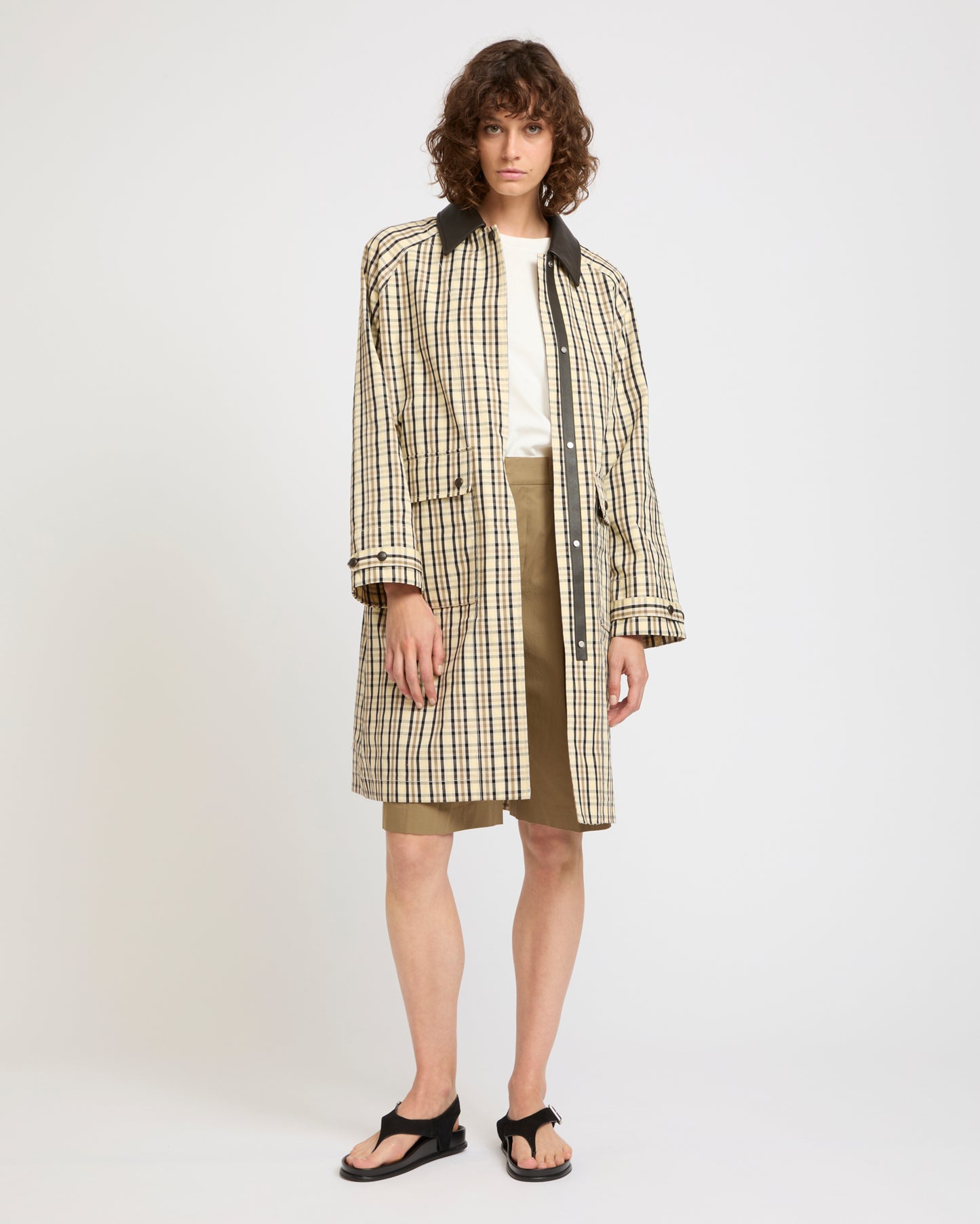 Check pattern jacquard fabric coat with leather collar -Yves Salomon - New spring summer collection
