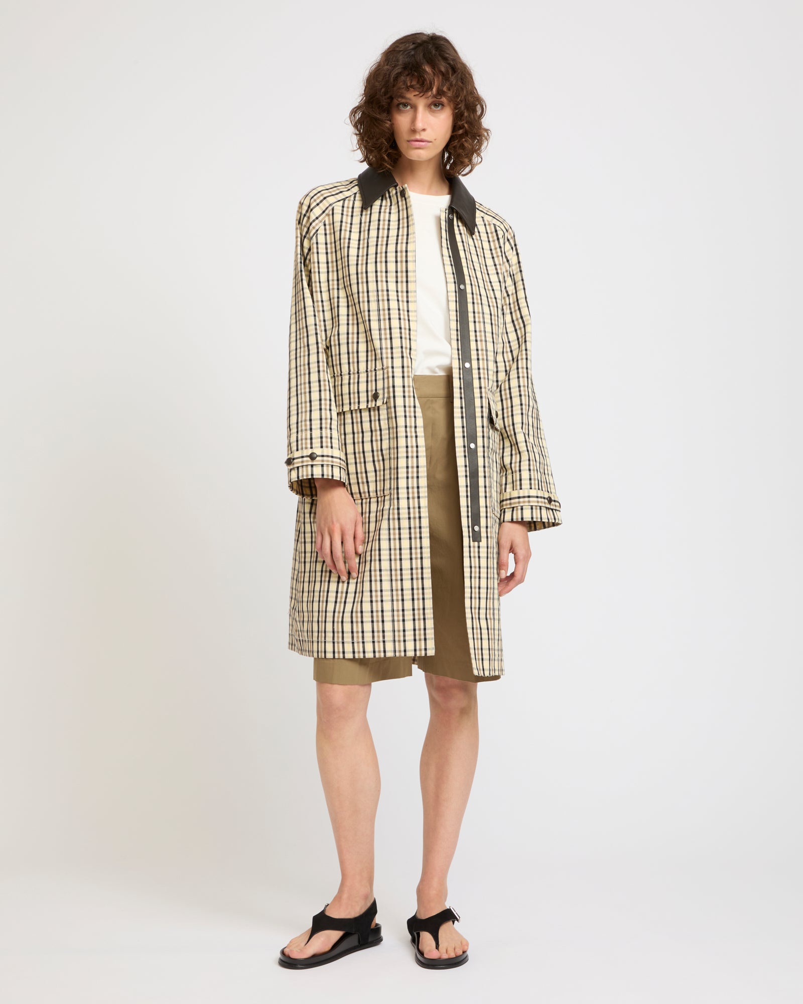 Check pattern jacquard fabric coat with leather collar -Yves Salomon - New spring summer collection