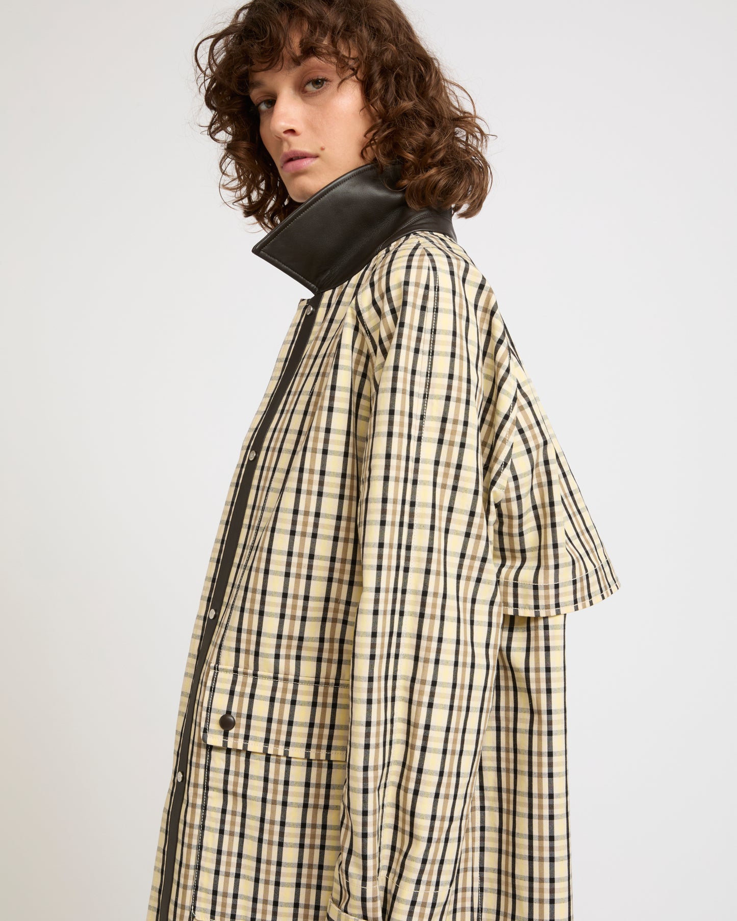 Check pattern jacquard fabric coat with leather collar -Yves Salomon - New spring summer collection