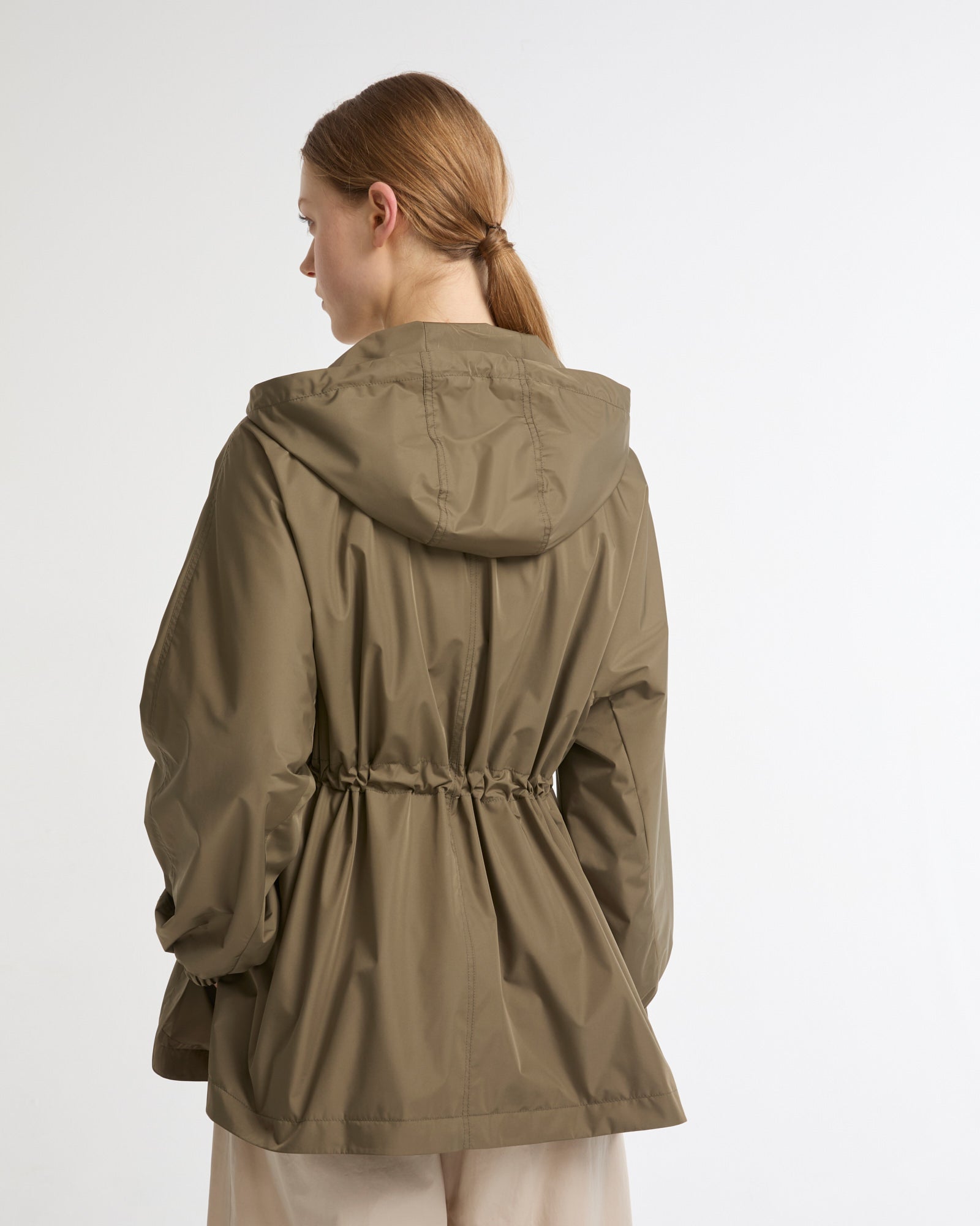 Waterproof technical fabric cape -Yves Salomon - New spring summer collection