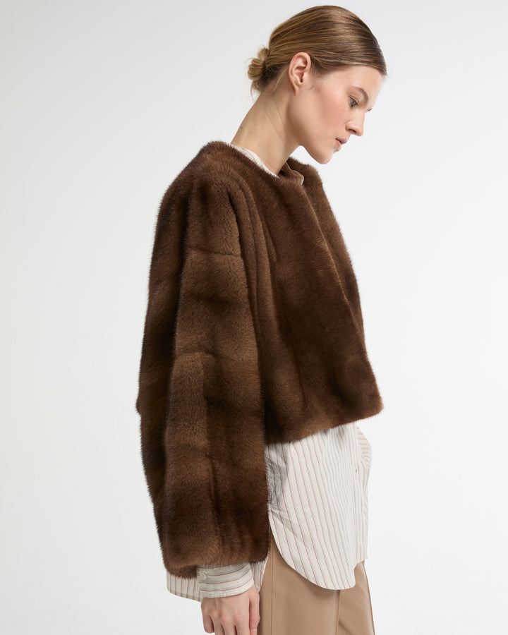 Short cape in long-haired mink fur -Yves Salomon - New spring summer collection