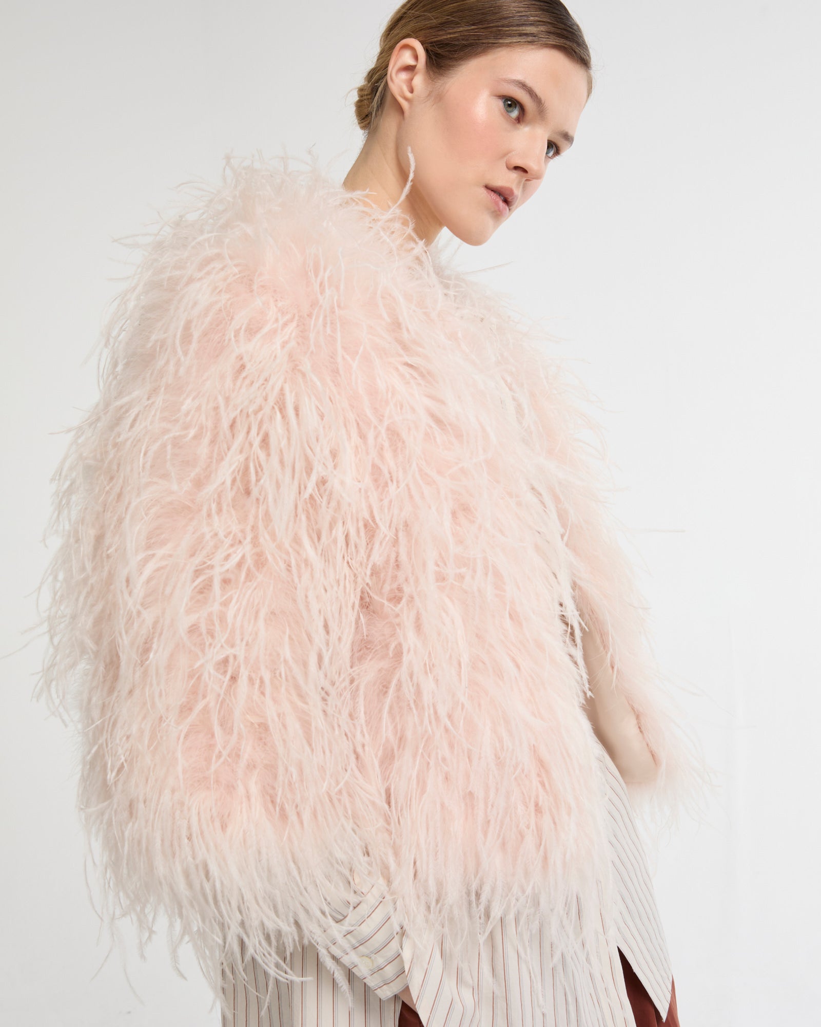 Cropped feather jacket -Yves Salomon - New spring summer collection