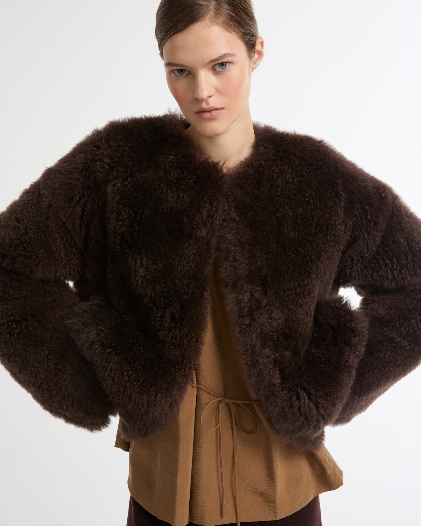 Short cashmere lambskin and merino knit jacket -Yves Salomon - New spring summer collection