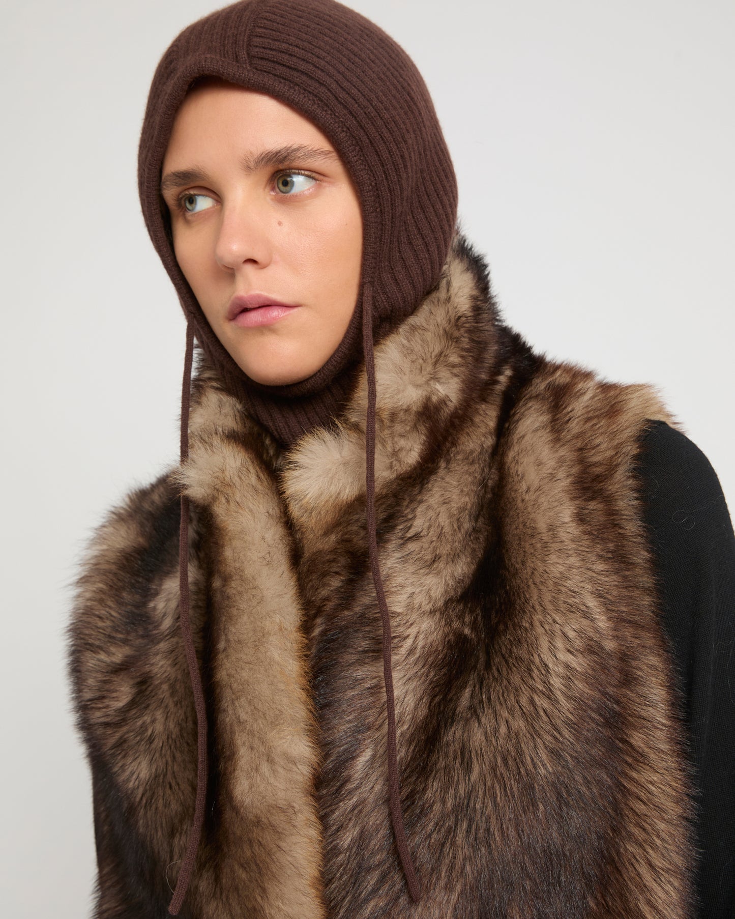 100% cashmere knit balaclava -Yves Salomon