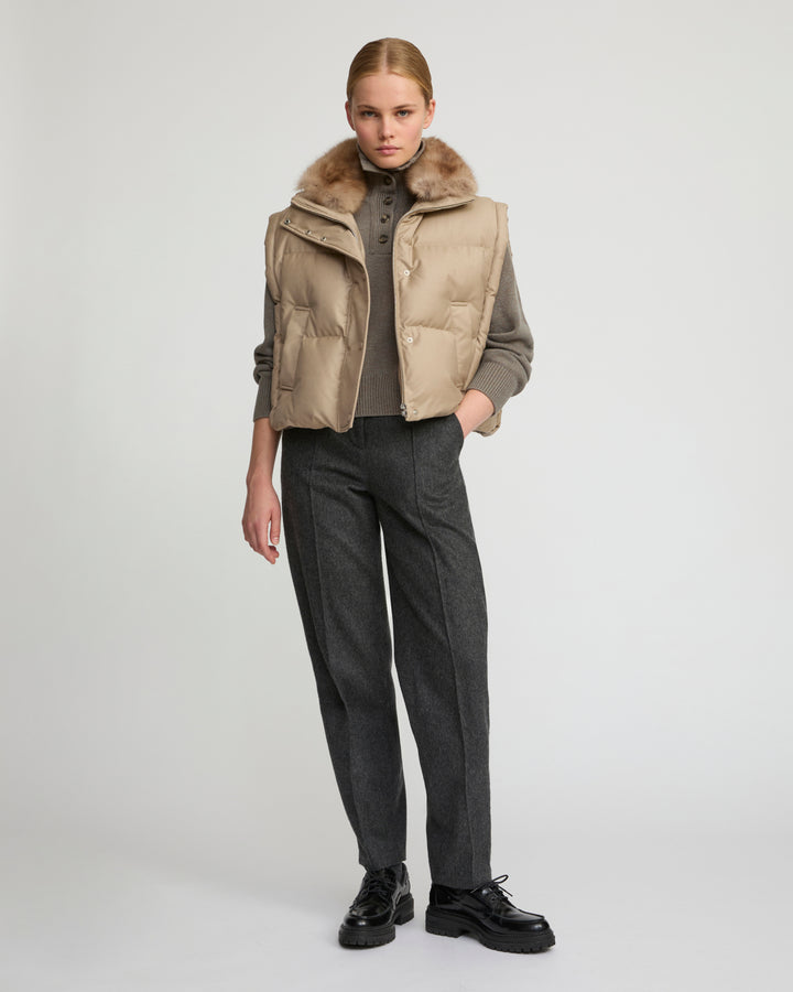 Flannel gilet with sable fur collar