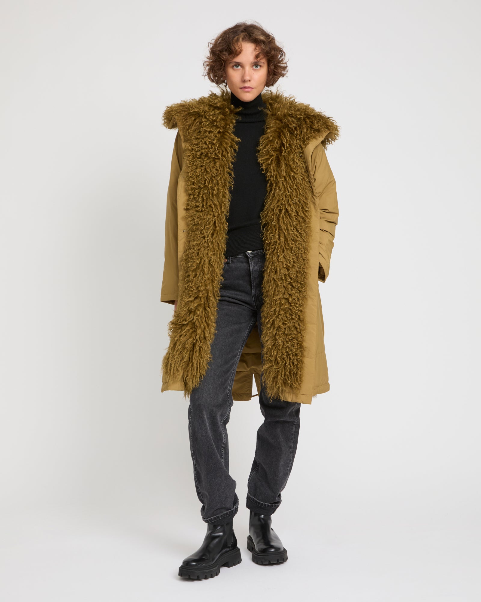 Ultra-light parka with curly lambskin trim -Yves Salomon