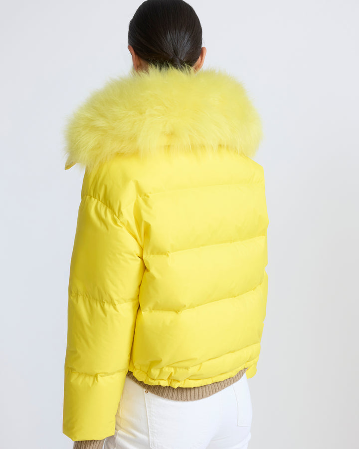 Short down jacket in waterproof technical fabric with airy lambswool trim - Yves Salomon - New Fall/Winter Collection