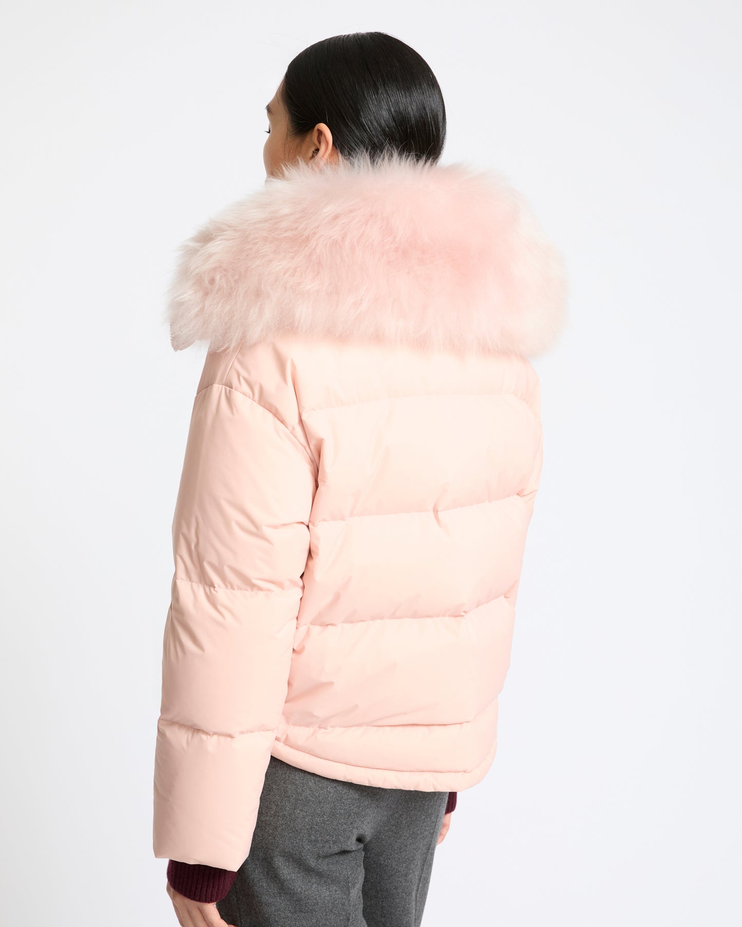 Short down jacket in waterproof technical fabric with airy lambswool trim - Yves Salomon - New Fall Winter Collection