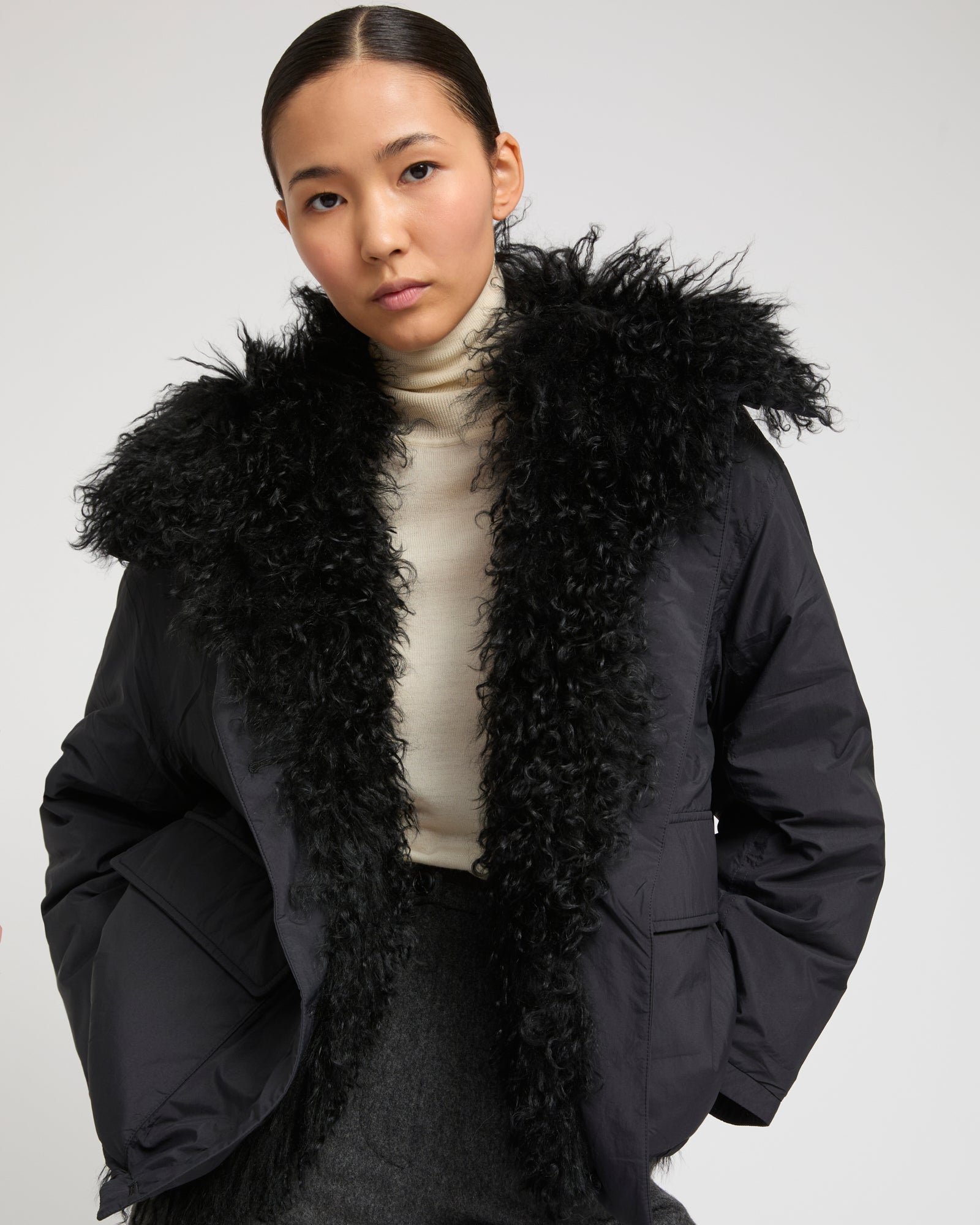 Short ultra-light jacket with curly lambskin trim -Yves Salomon