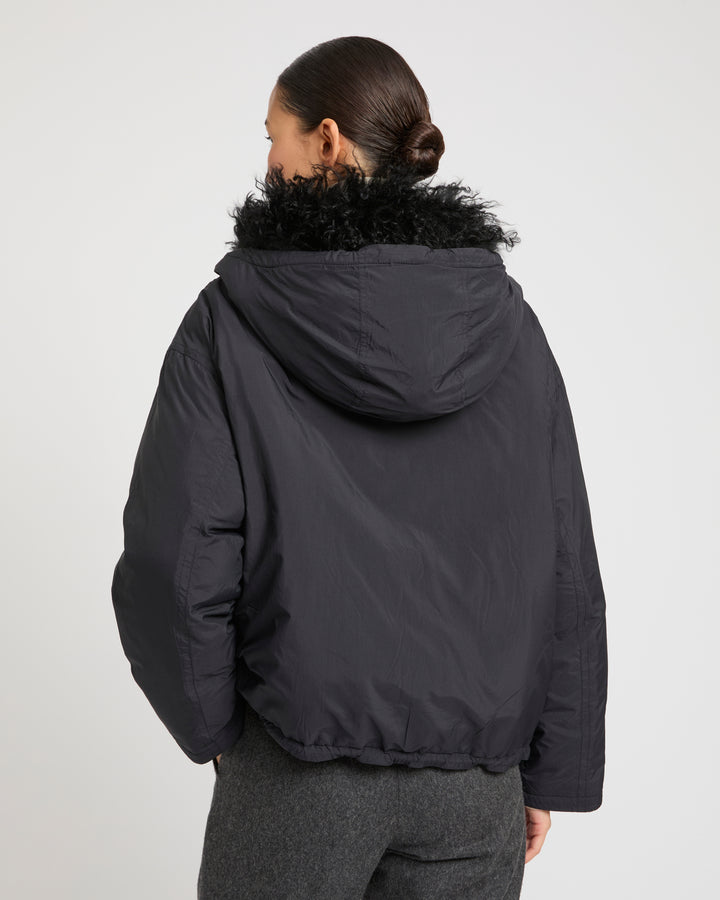 Short ultra-light jacket with curly lambskin trim -Yves Salomon