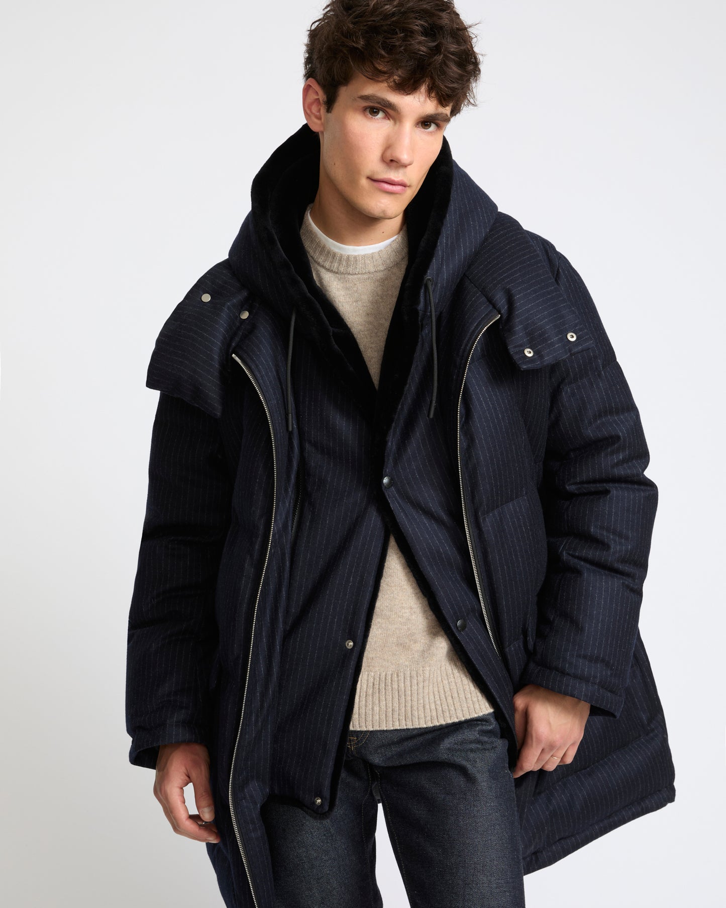 Long down jacket in Loro Piana waterproof jacquard fabric with mink fur bib panel - Yves Salomon - New Fall Winter Collection