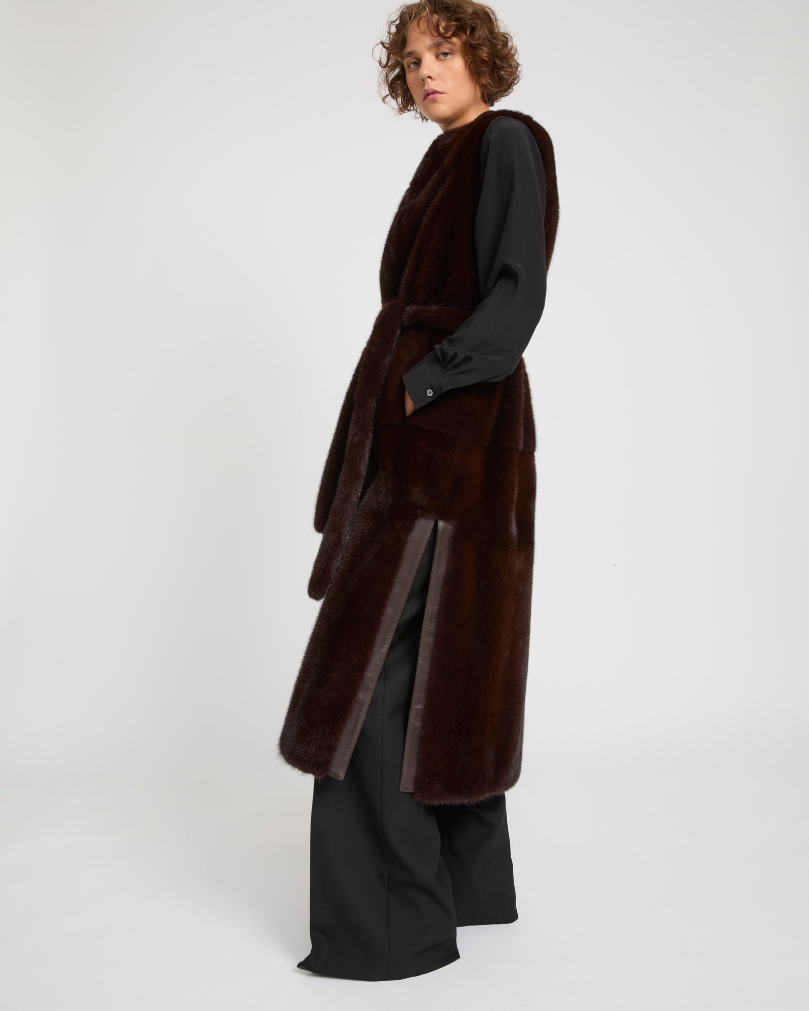 Sleeveless long gilet in Mink fur -Yves Salomon