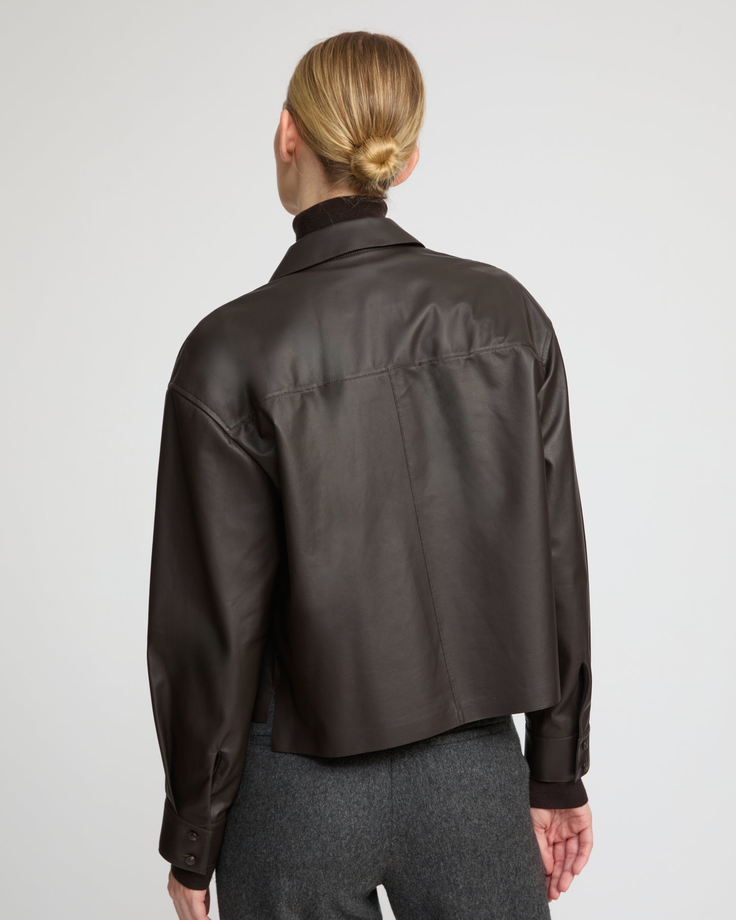 Cropped shirt in fine lamb leather