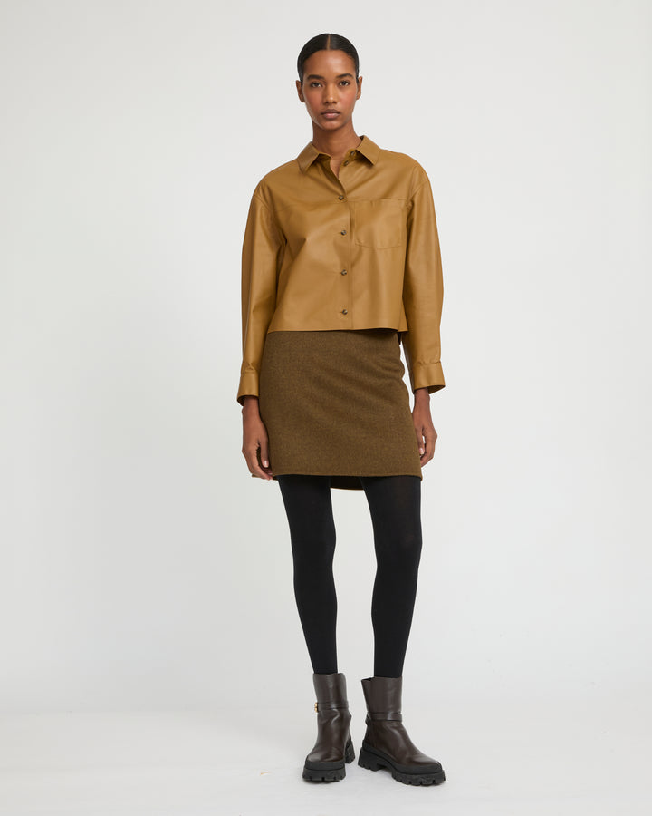 Cropped shirt in fine lamb leather