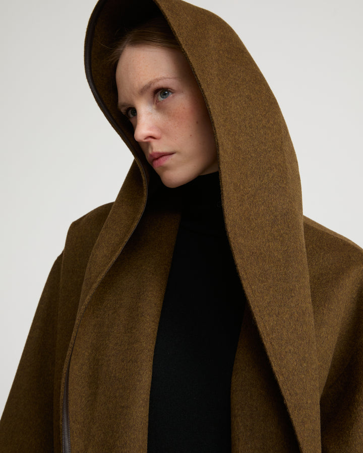 Oversized short coat in double-sided cashmere blend