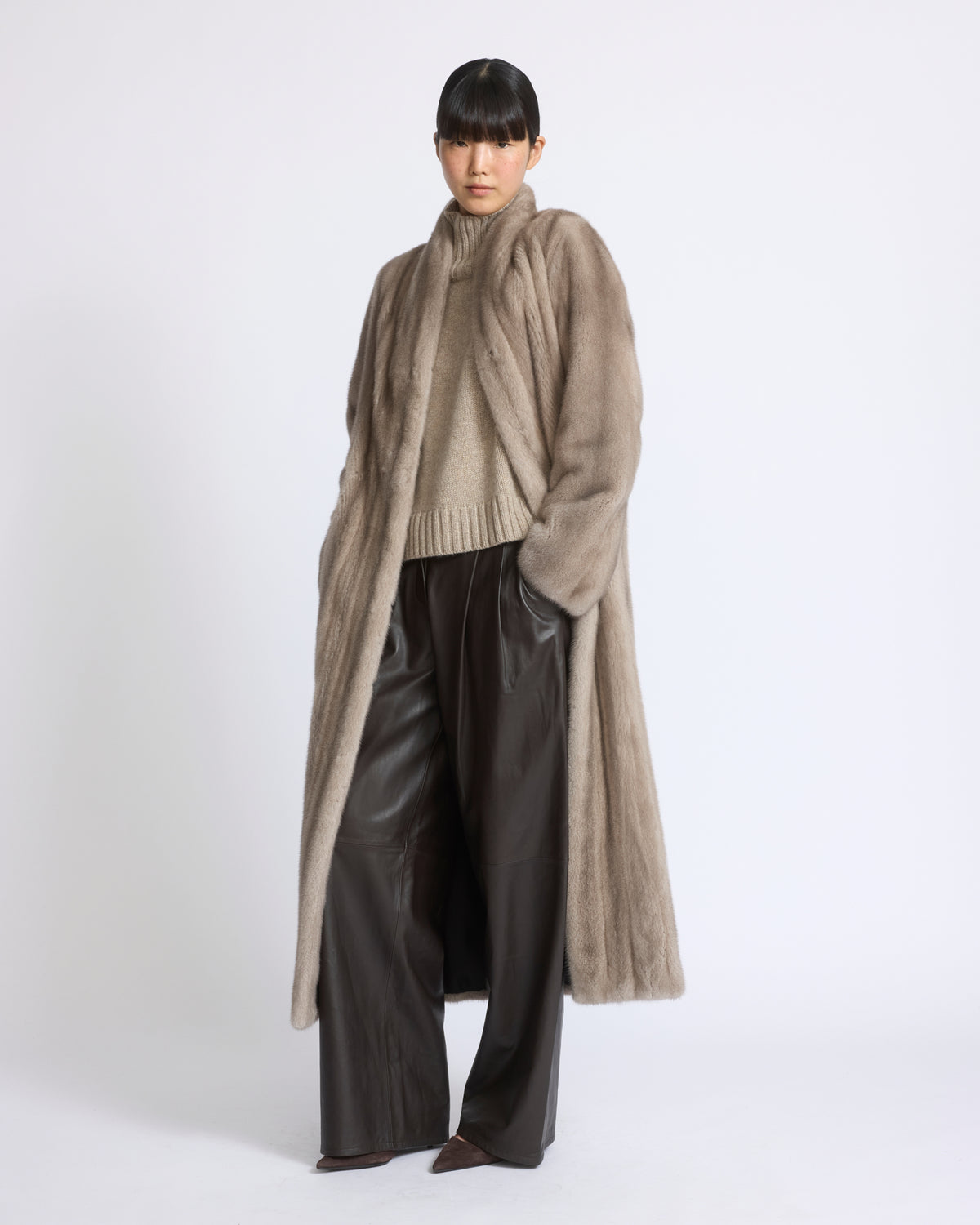 Long mink fur coat with long hair - Yves Salomon - New Fall/Winter Collection