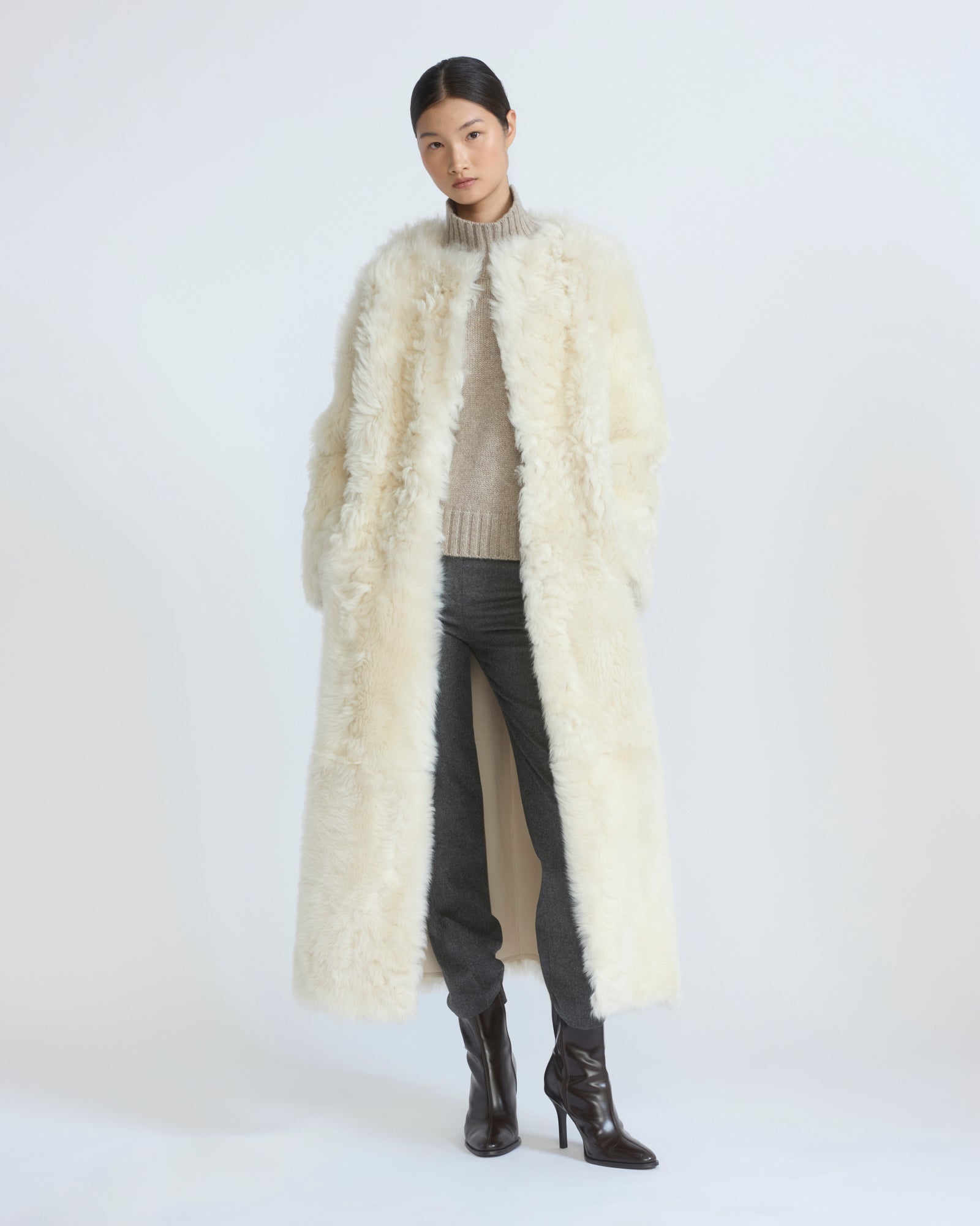 Extra long Toscana lambskin shearling coat - Yves Salomon - New Fall/Winter Collection
